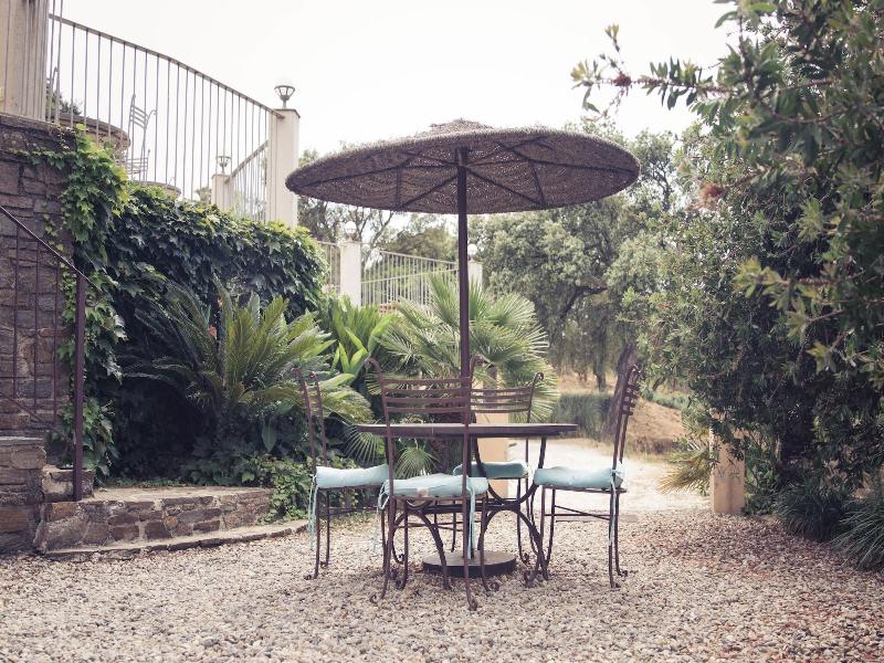 Villa Nais image