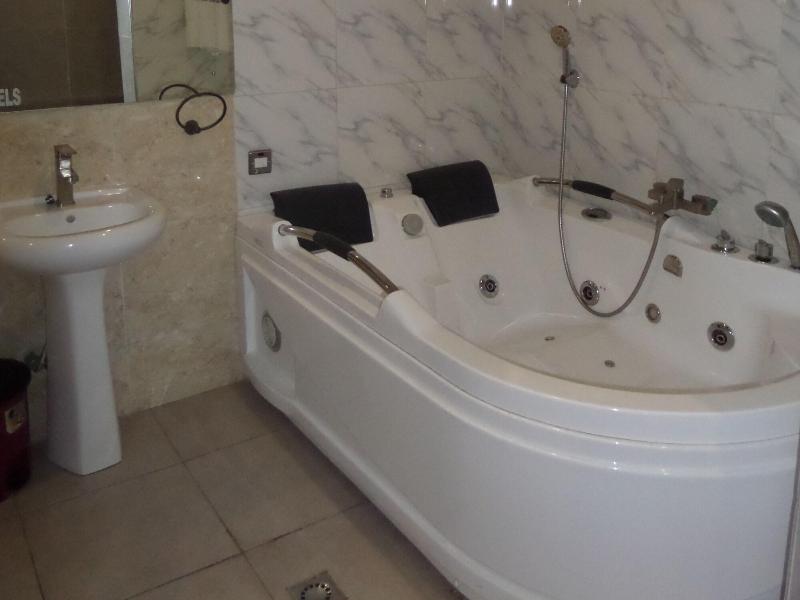 Parkview Hotel Abuja image
