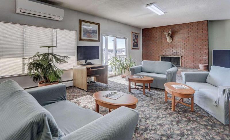 Americas Best Value Inn - Evans image