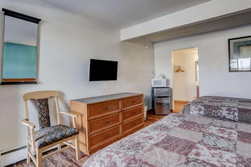 Americas Best Value Inn - Evans image