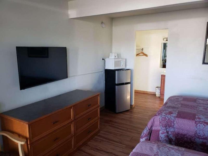 Americas Best Value Inn - Evans image