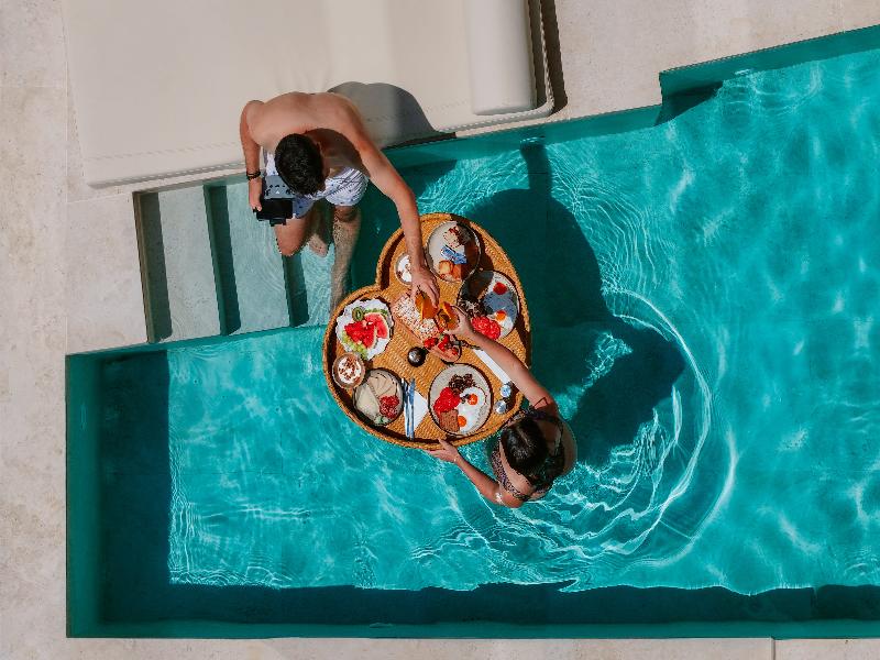 Gloria Maris Hotel Suites & Villas image