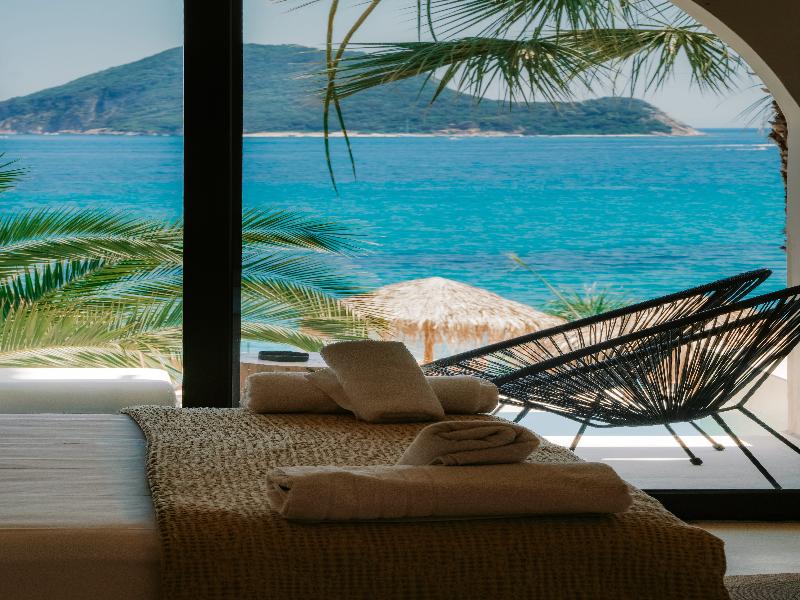 Gloria Maris Hotel Suites & Villas image