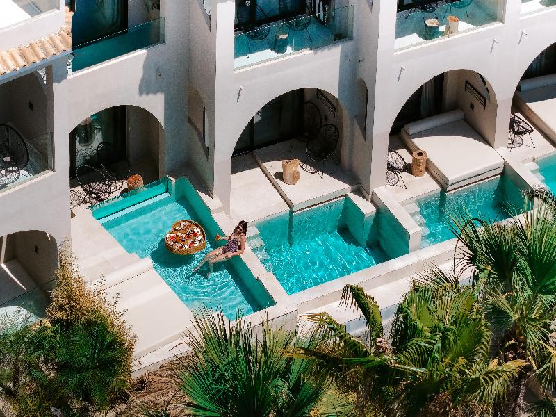 Gloria Maris Hotel Suites & Villas image