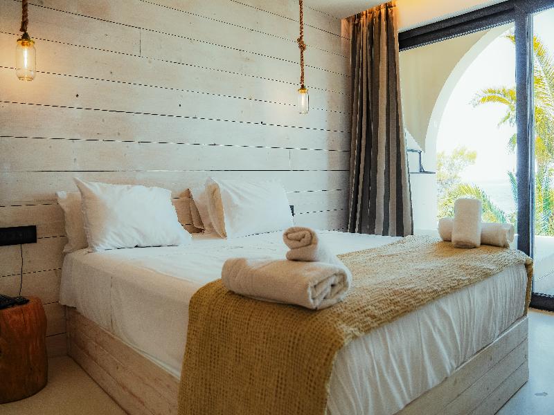 Gloria Maris Hotel Suites & Villas image