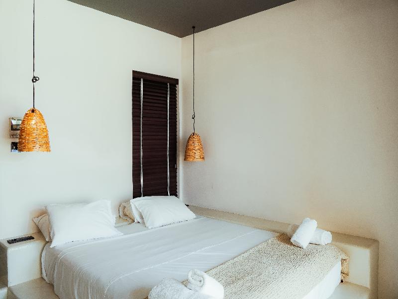 Gloria Maris Hotel Suites & Villas image