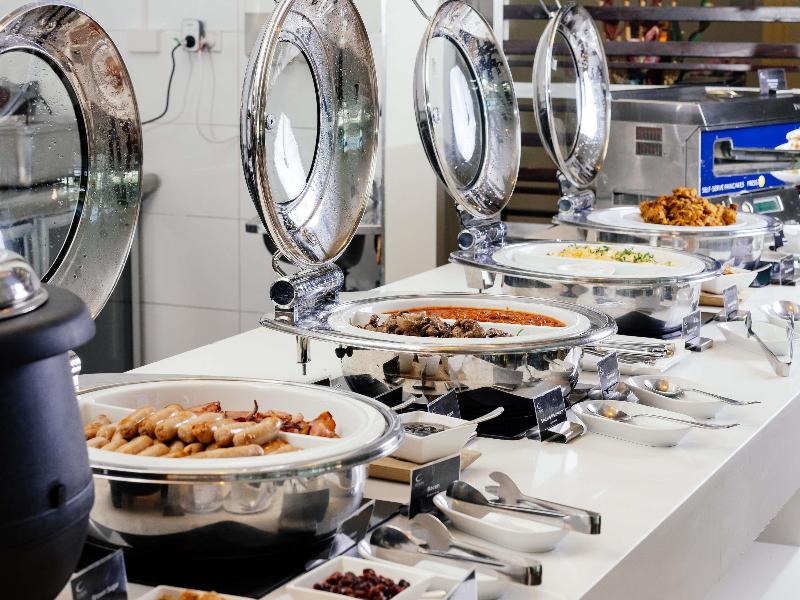 Novotel Brisbane Airport image