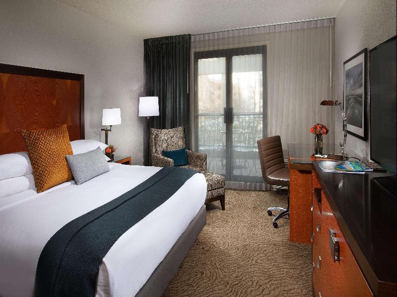 The Paramount Hotel image