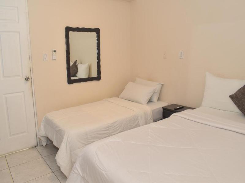 Hotel Costa Azul Panama image