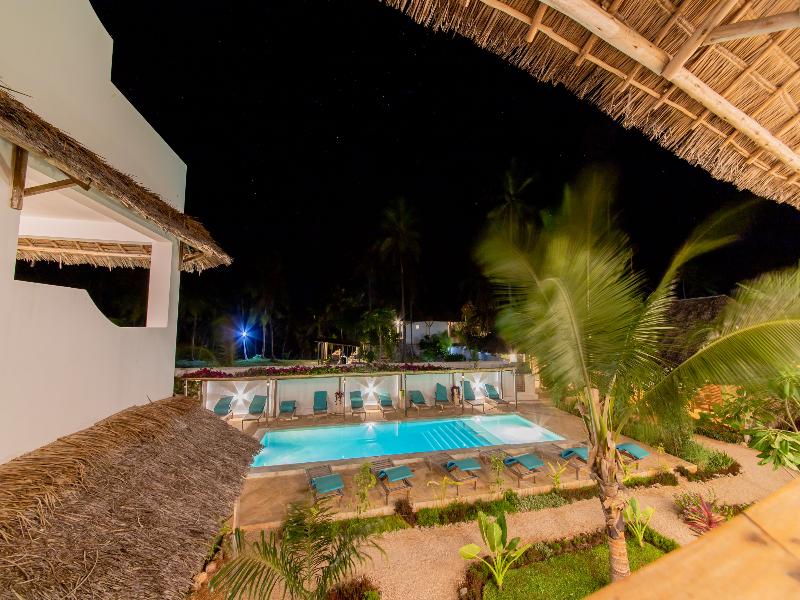 Pingwe Beach Apartments image