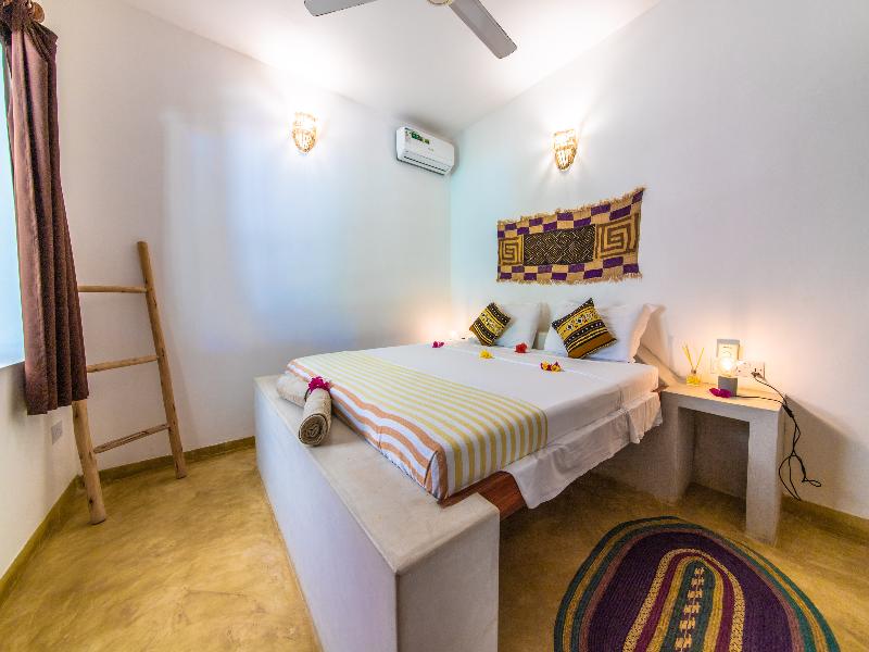 Pingwe Beach Apartments image