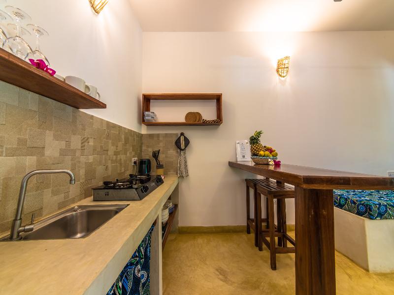 Pingwe Beach Apartments image