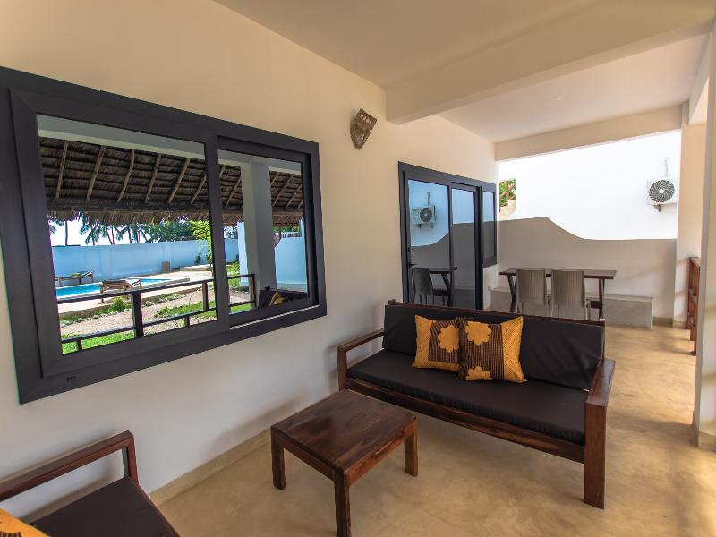 Pingwe Beach Apartments image