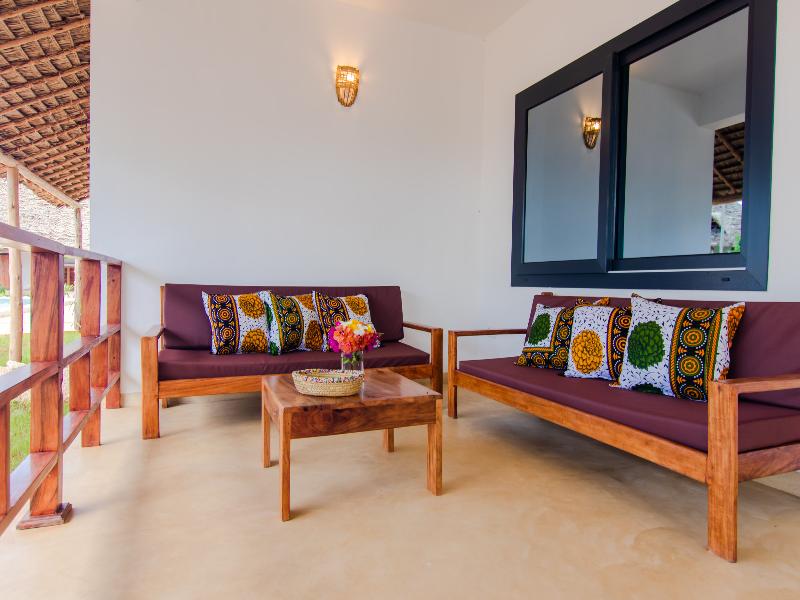 Pingwe Beach Apartments image