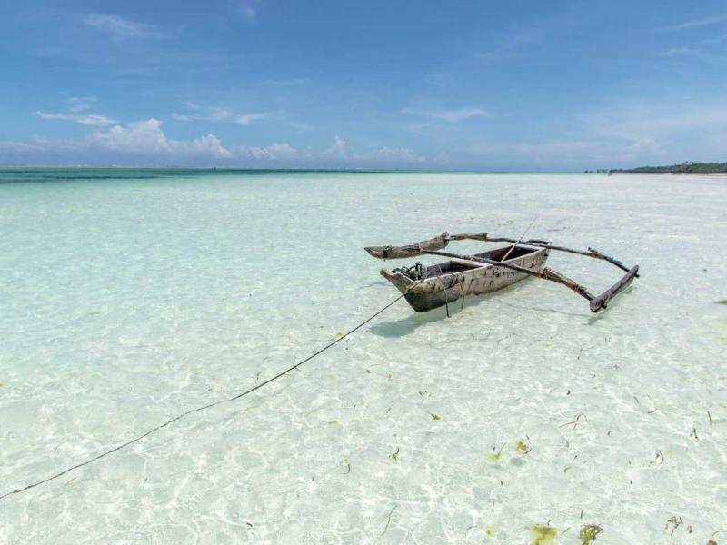 Pingwe Beach Apartments image