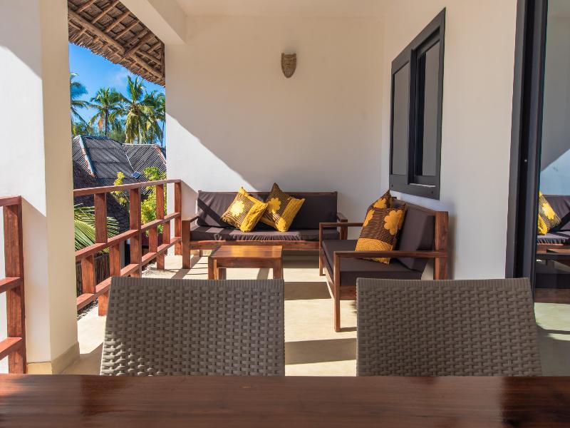 Pingwe Beach Apartments image