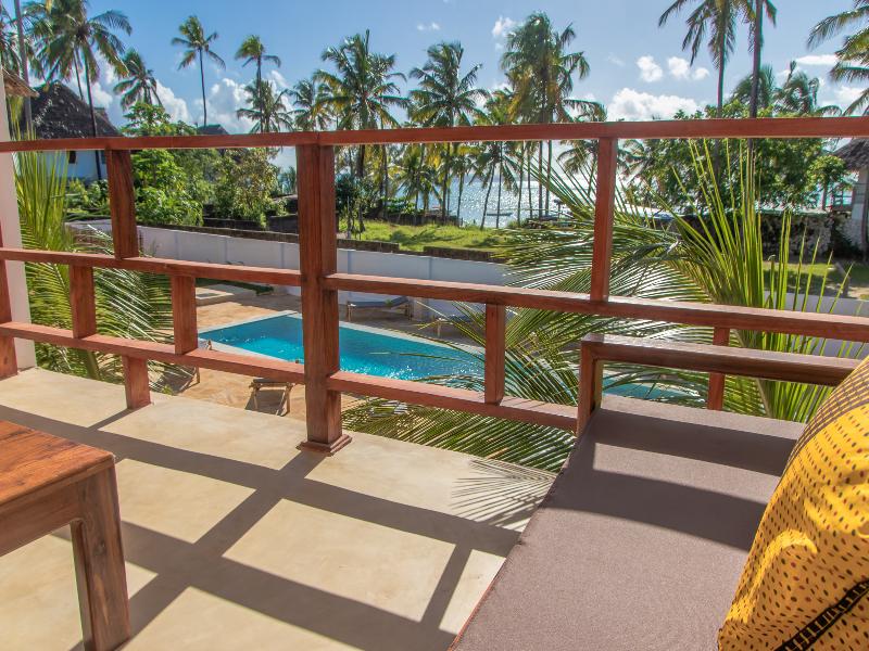 Pingwe Beach Apartments image