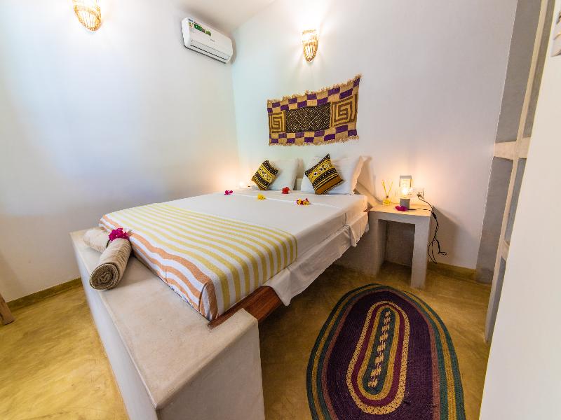 Pingwe Beach Apartments image