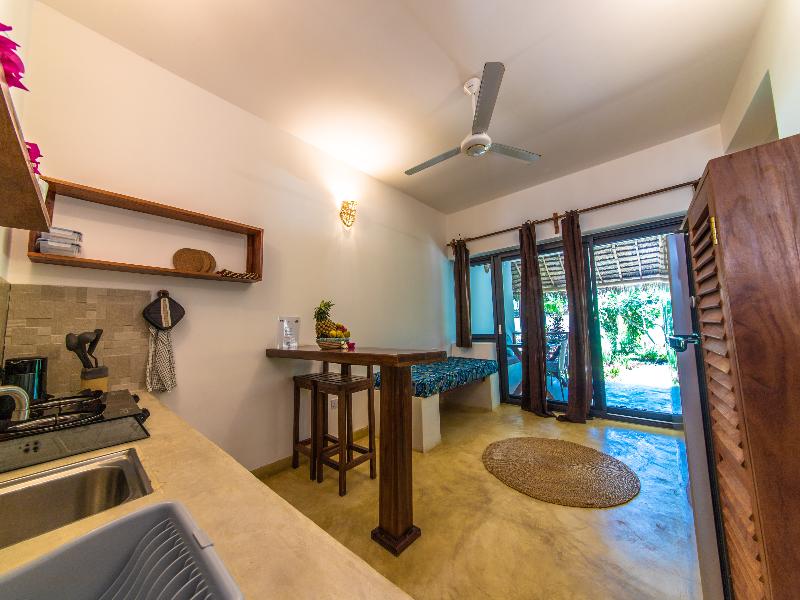 Pingwe Beach Apartments image