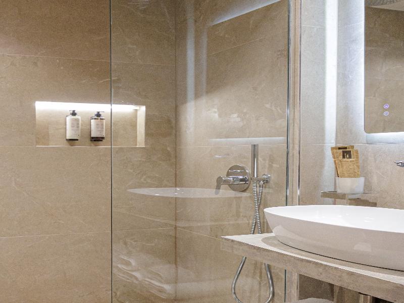Hotel Pergamus image