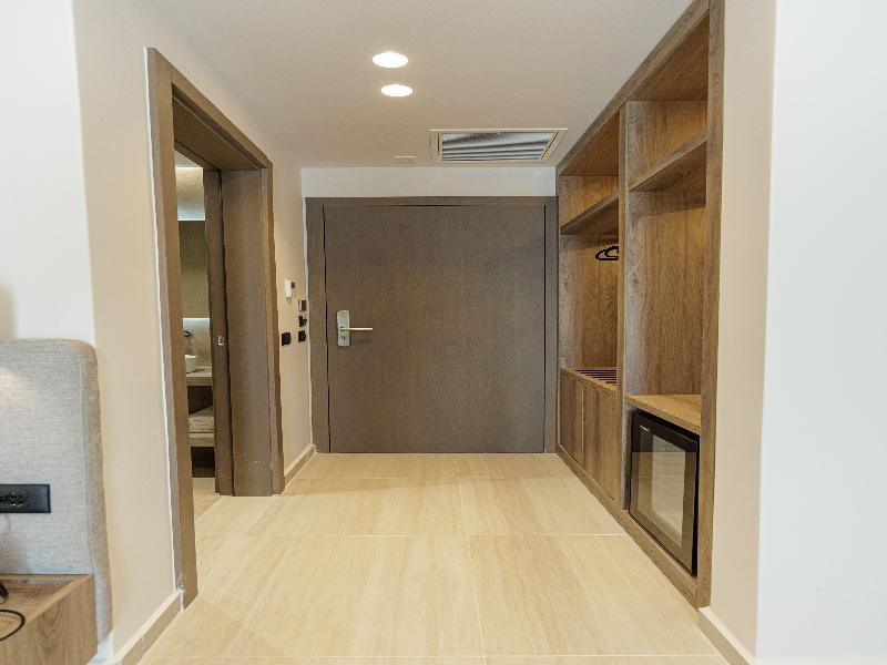 Hotel Pergamus image