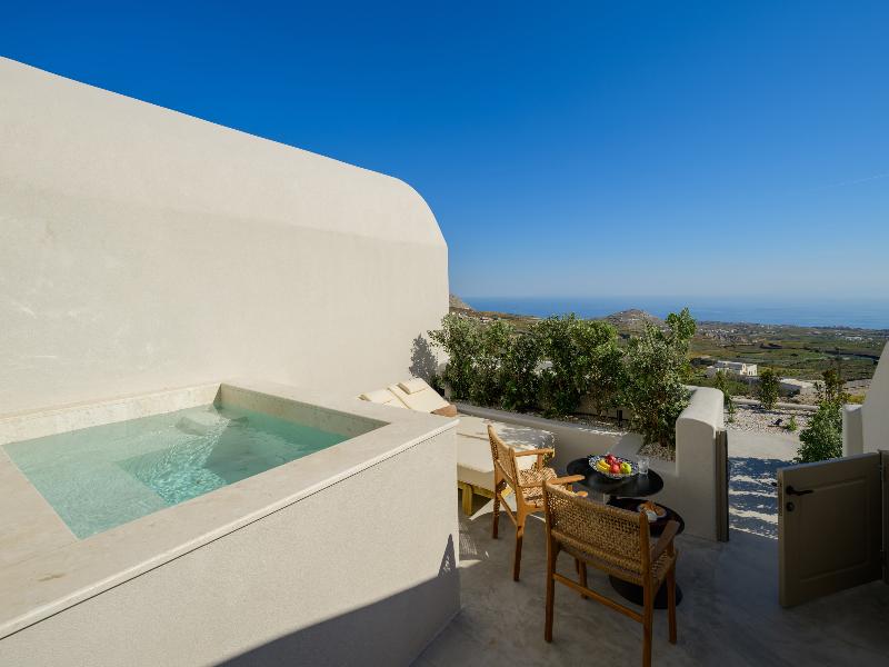 Avelora Suites — photo 25