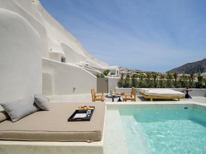 Avelora Suites — photo 12