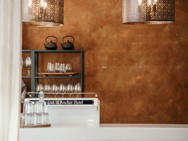 Oak & Anchor Hotel