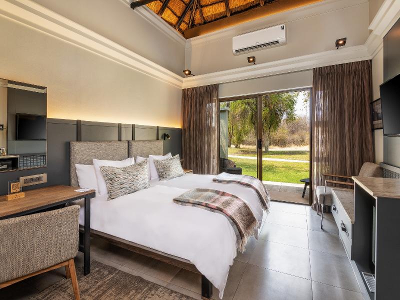 Mokuti Etosha image