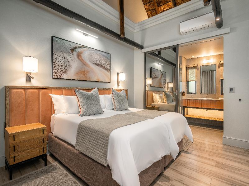 Standard Room (1)
