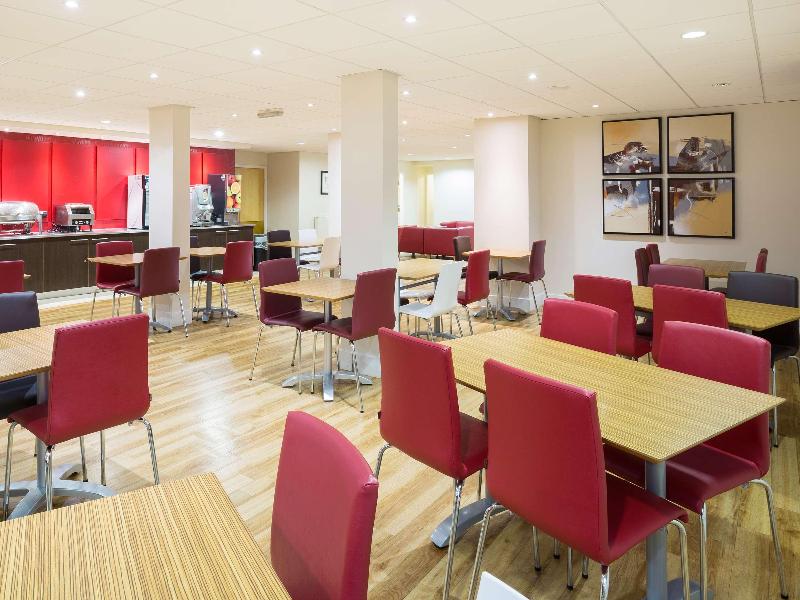 Travelodge Glasgow Central image