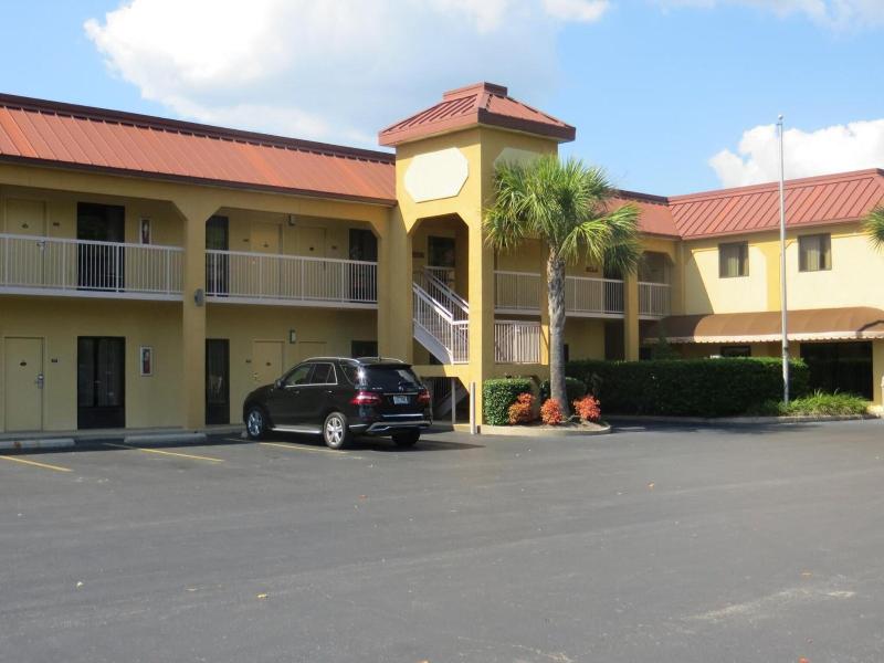 Fairview Inn and Suites Mobile