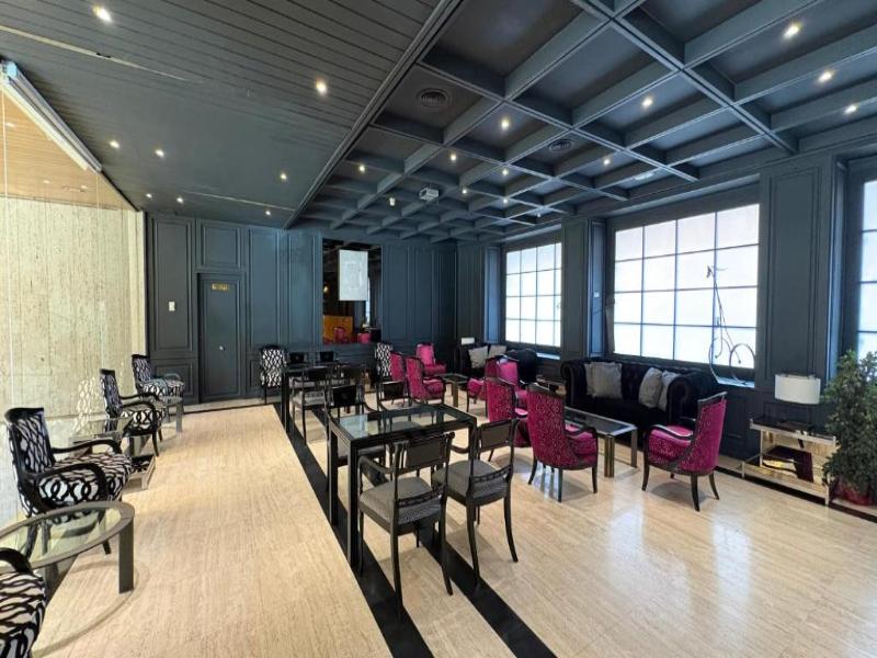 B&B hotel Burgos image