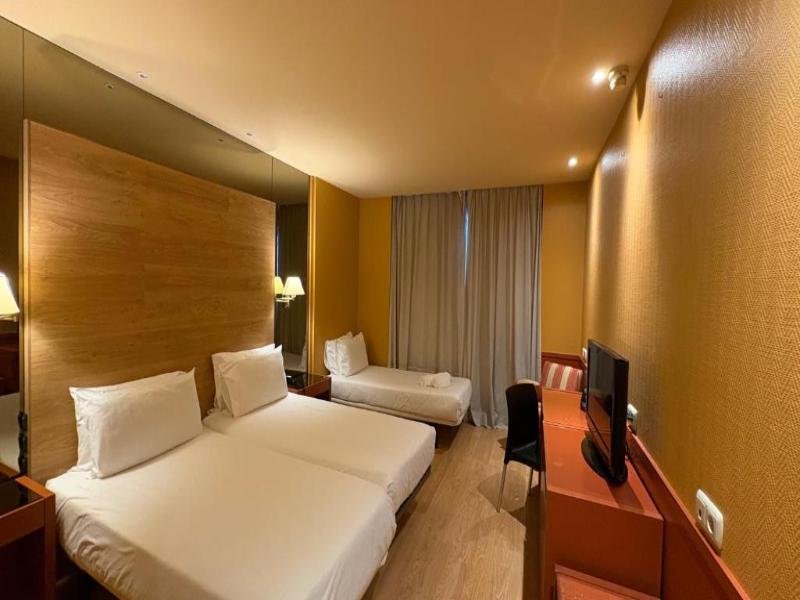 B&B hotel Burgos image