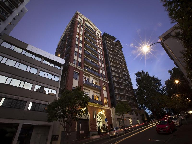 Quest on Eden Serviced Apartments Hotel image