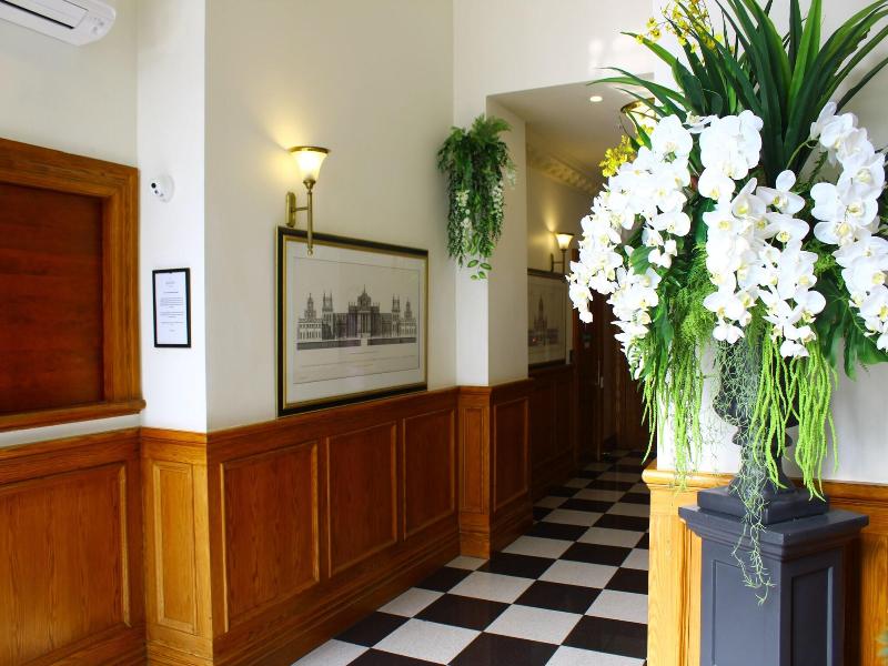 Quest on Eden Serviced Apartments Hotel image