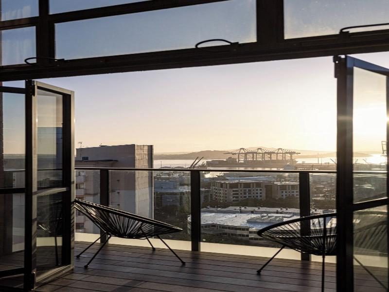 Quest on Eden Serviced Apartments Hotel image