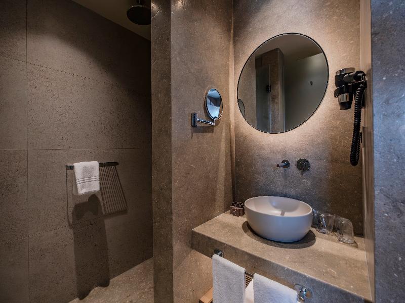CLUB MELAS PRIVÉ image