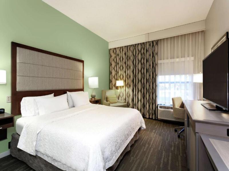 Hampton Inn Melbourne image