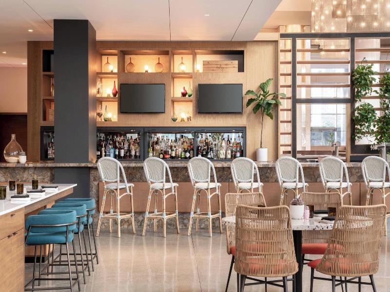 Stay in style at JW Marriott Los Angeles L.A. LIVE