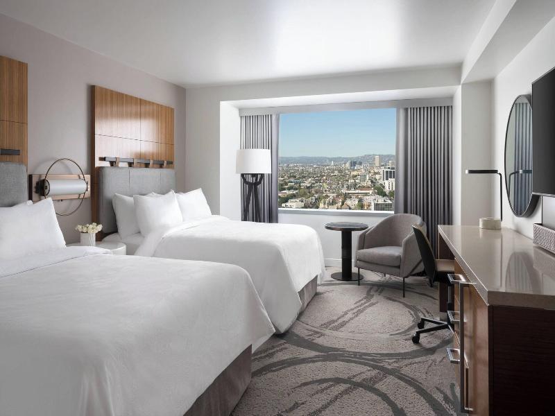 Stay in style at JW Marriott Los Angeles L.A. LIVE