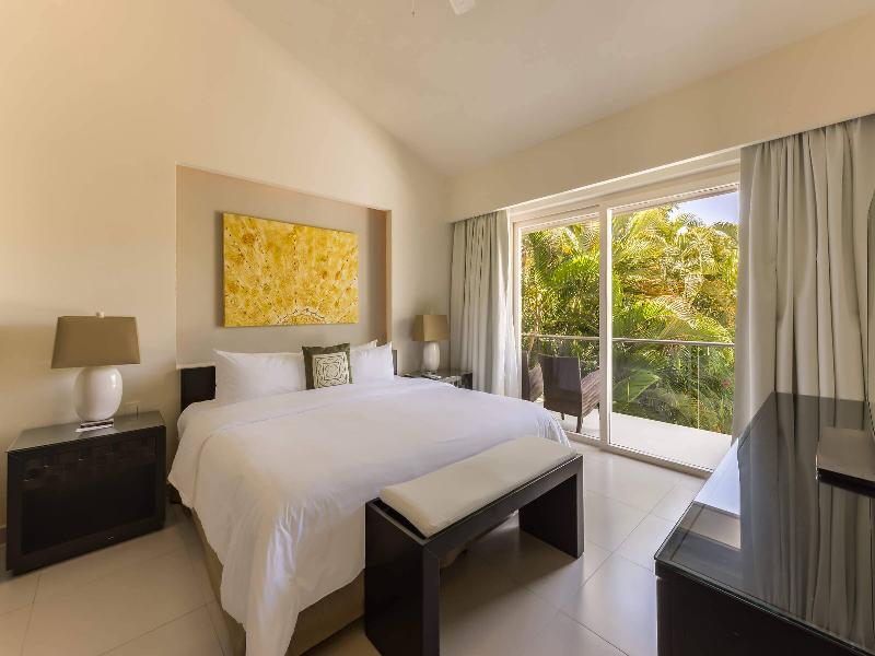 Marival Distinct All-Suites & World Spa-Handwrit C image