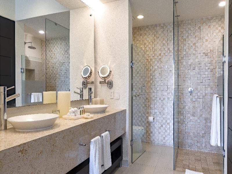 Marival Distinct All-Suites & World Spa-Handwrit C image