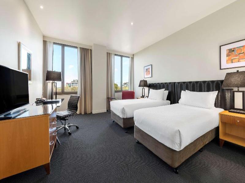 Stay in style at Flagstaff Gardens Hotel Melbourne
