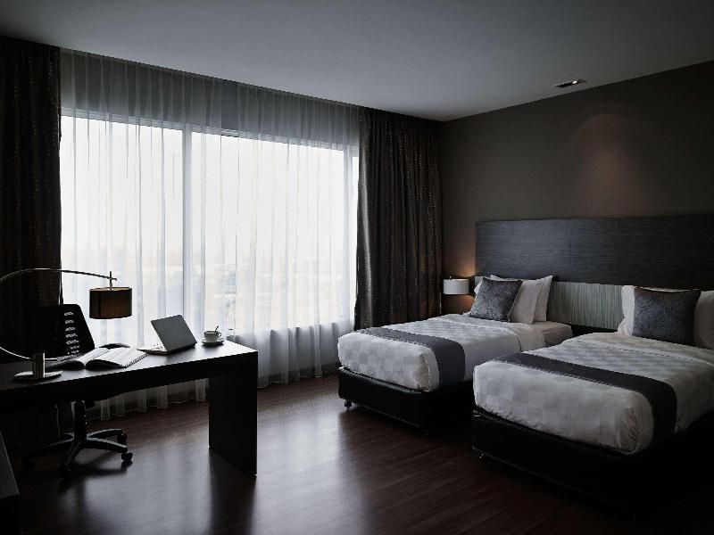 Pullman Kuching image