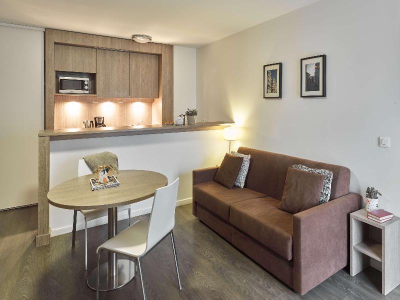 Zenitude Hotel-Residences Paris Roissy Village image