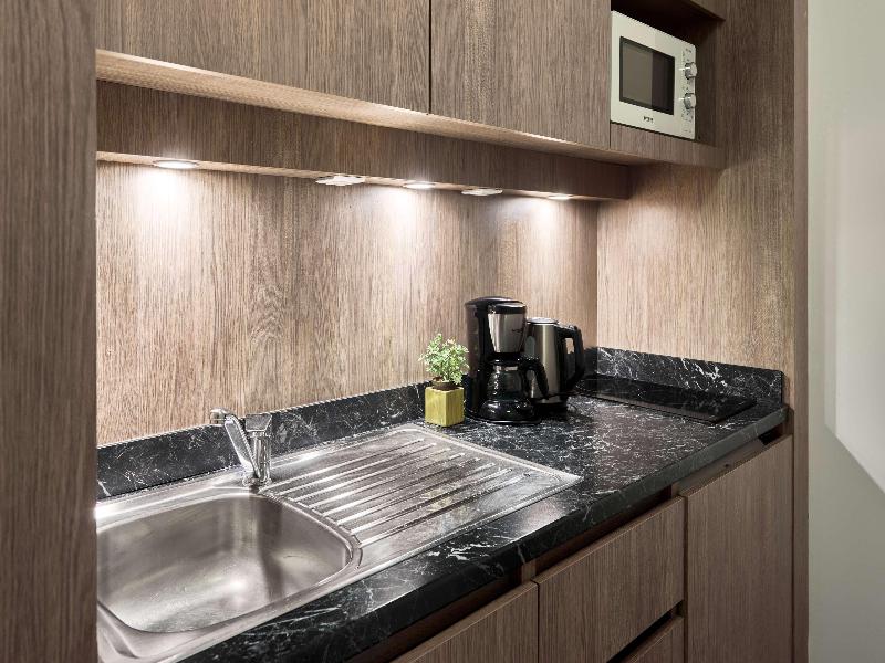 Zenitude Hotel-Residences Paris Roissy Village image