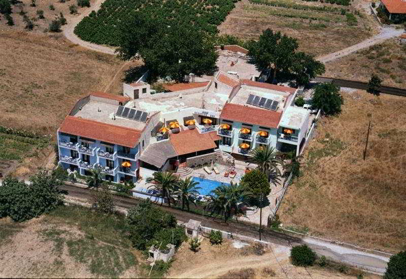 Oceanida Bay Apartments