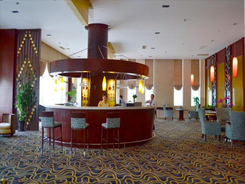 Jin Jiang Paradise Hotel image