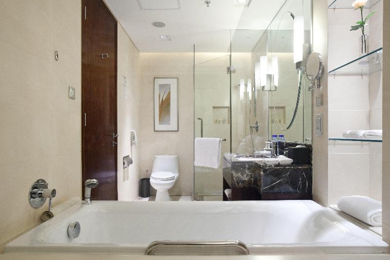 Crowne Plaza Zhongshan Xiaolan image